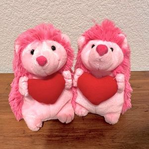 ❤️ Smitten the Hedgehog‎ (2009) — Ty Beanie Babies Set of 2 Valentine’s Day